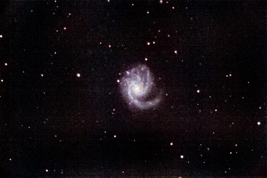 La galaxie M99, 61 poses de 30 secondes à 1600 iso
