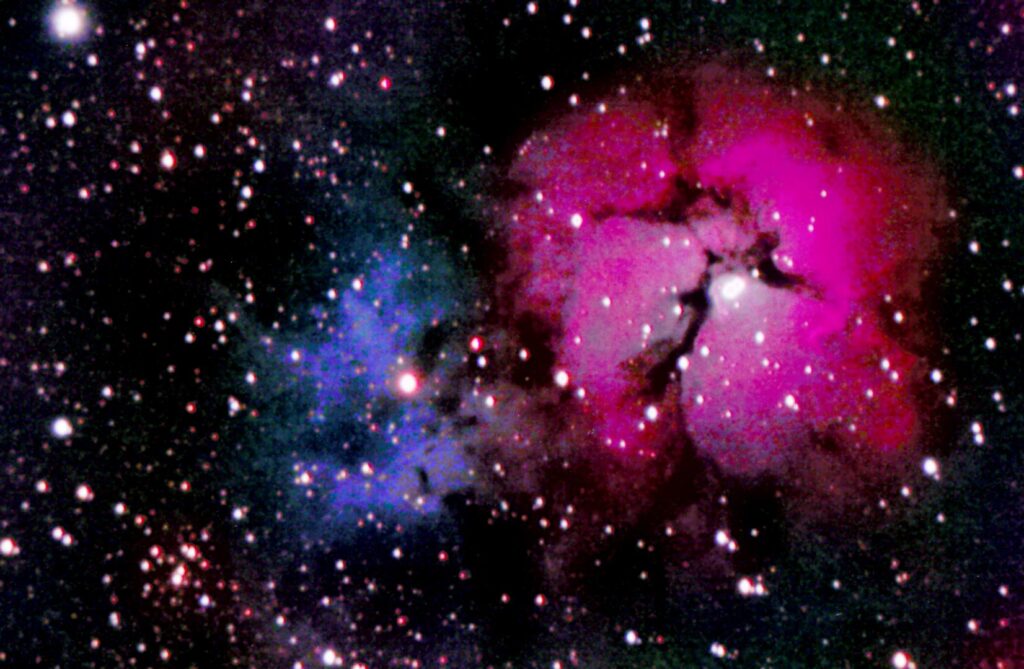Nébuleuse Trifid, 44 poses de 30 secondes
